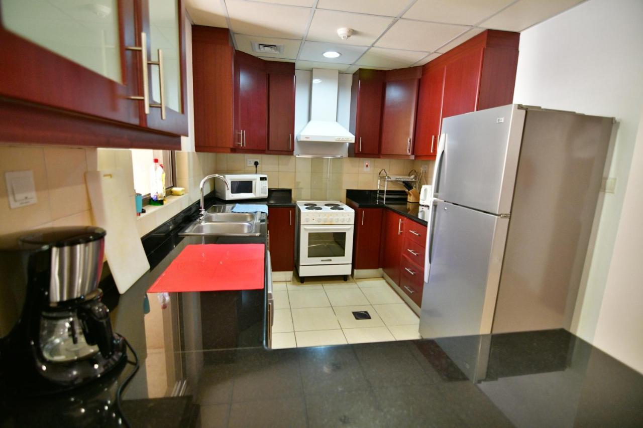 Holiday Homes Dubai Exterior photo