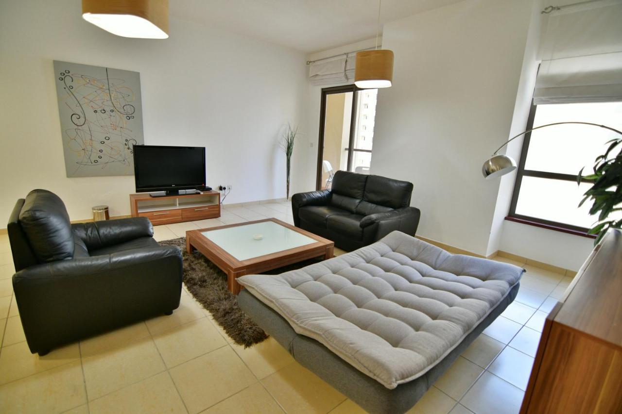 Holiday Homes Dubai Exterior photo