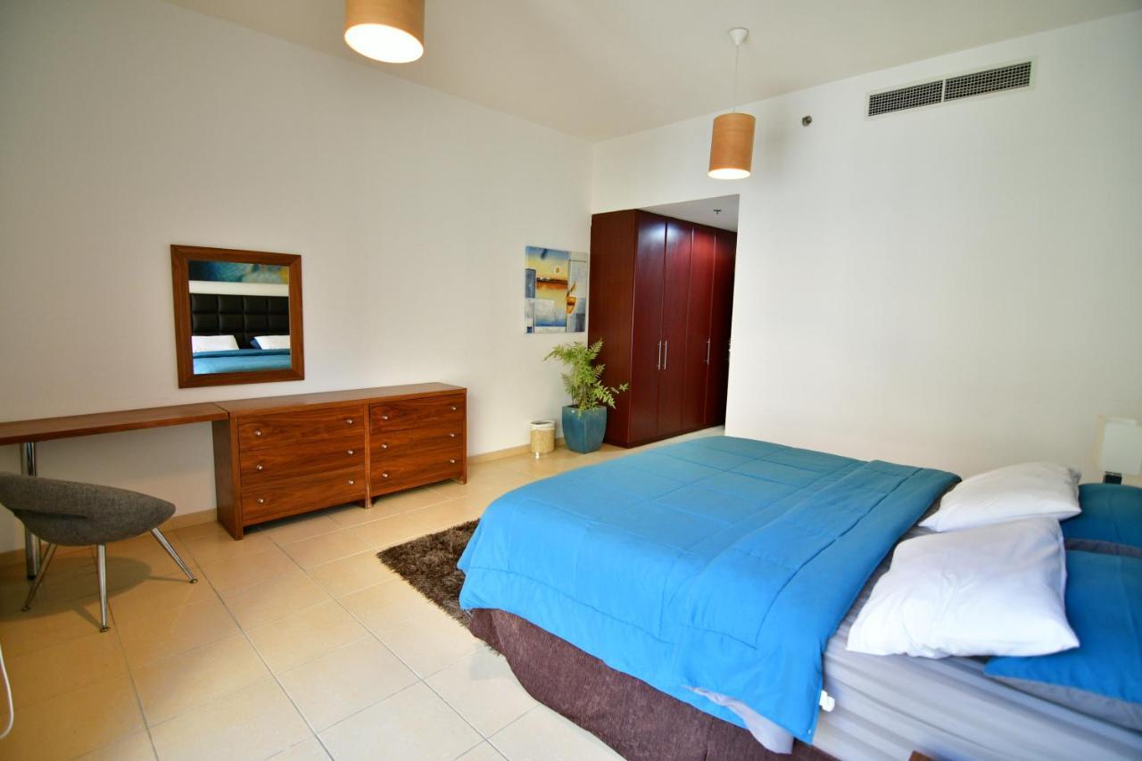 Holiday Homes Dubai Exterior photo