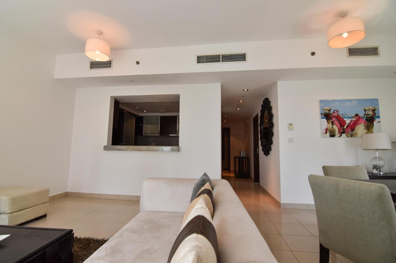 Holiday Homes Dubai Exterior photo