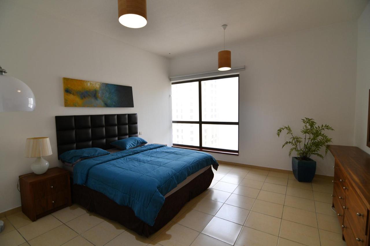 Holiday Homes Dubai Exterior photo