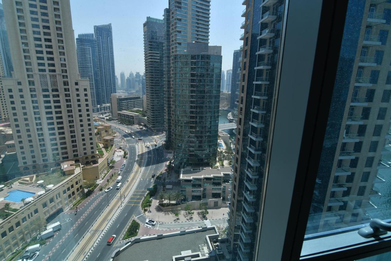 Holiday Homes Dubai Exterior photo
